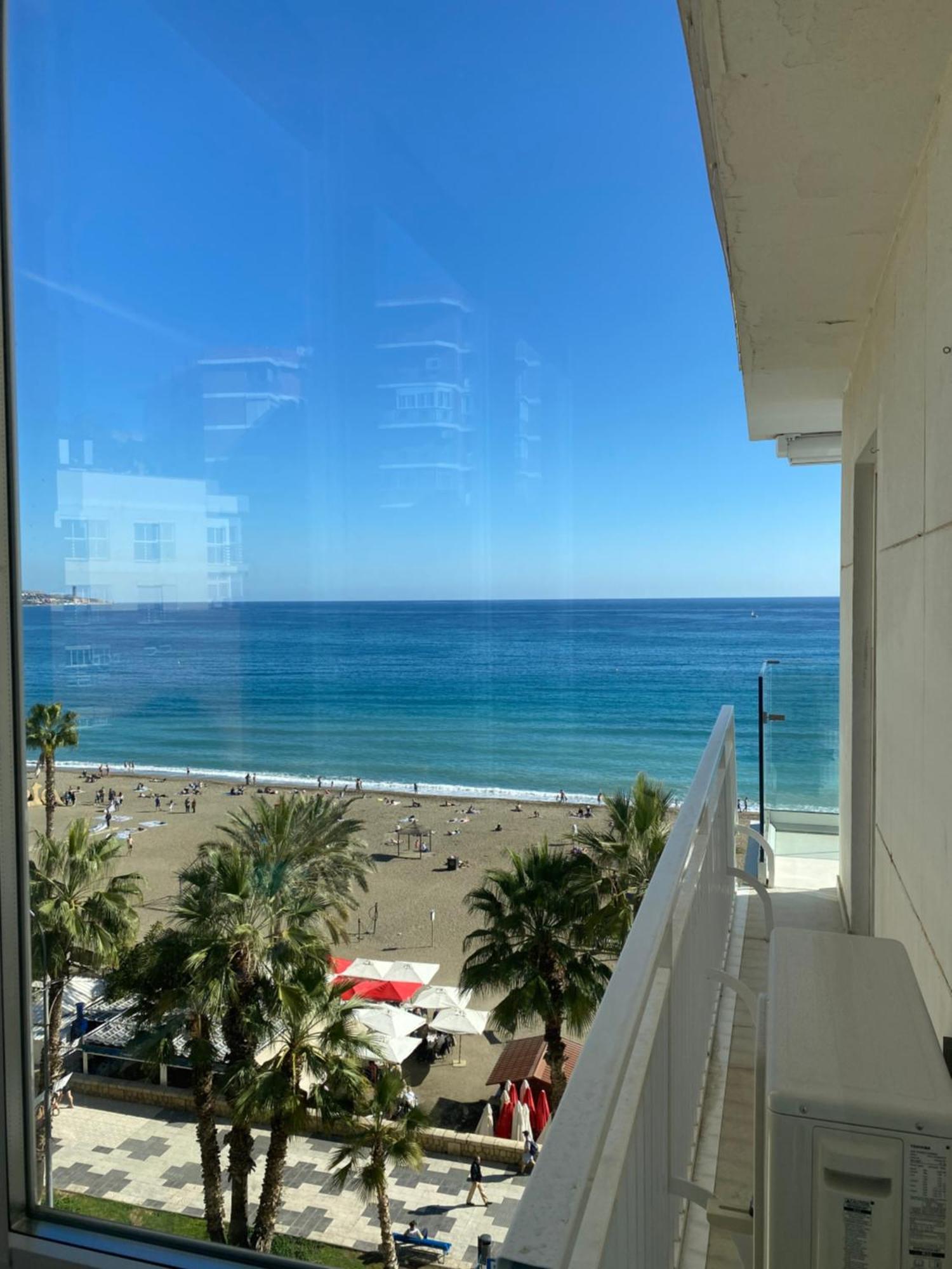 Playa Malagueta Vistas Frontal Al Mar Con Dos Dormitorios Málaga Exterior foto
